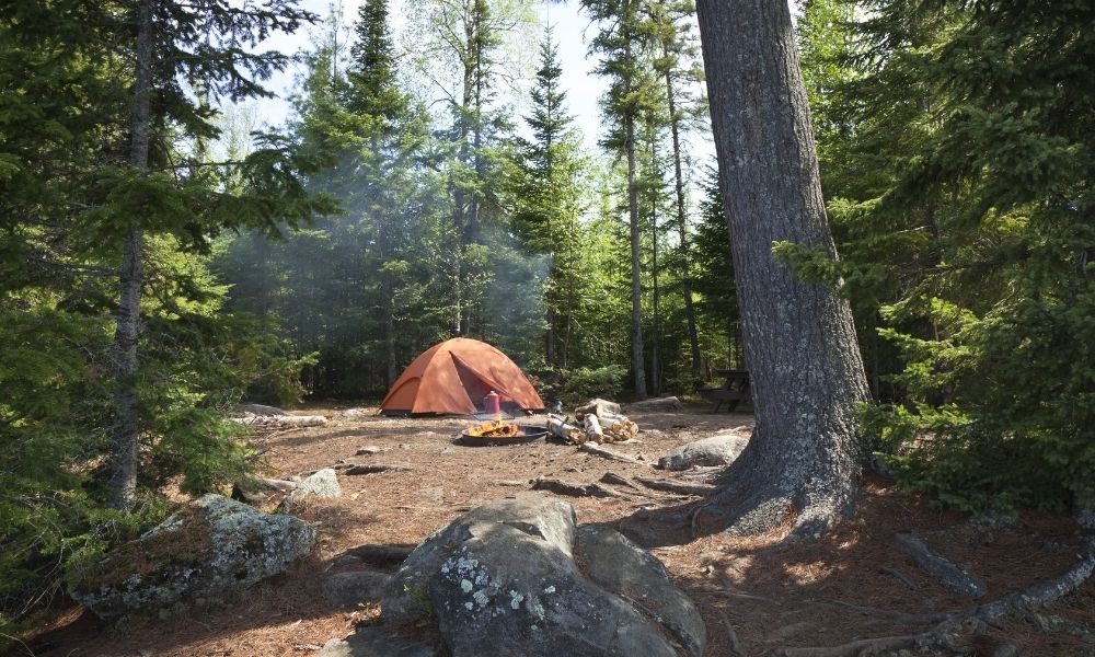 https://altaigear.com/wp-content/uploads/AltaiGearTacticalFootwear-114773-Week-Long-Camping-blogbanner1.jpg